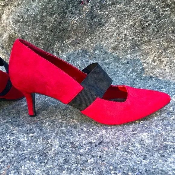 IMPO Stretch Red Suede Heels size 8 Pointed-Toe Mary Jane - Picture 9 of 14
